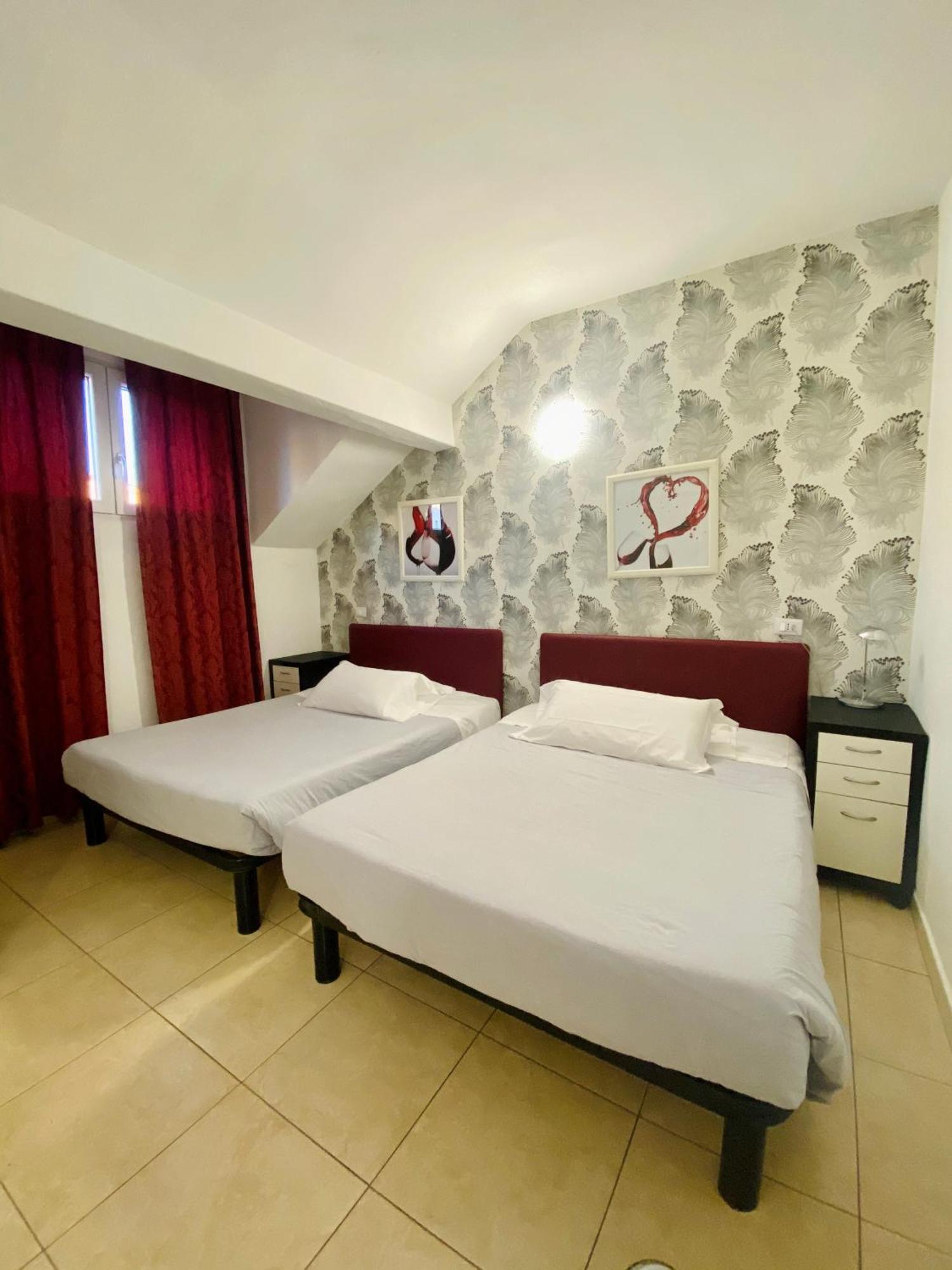 Hotel Rossovino Milano Exteriör bild